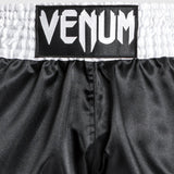 Venum Pantalones cortos clásicos de muay tailandés negro/blanco/blanco