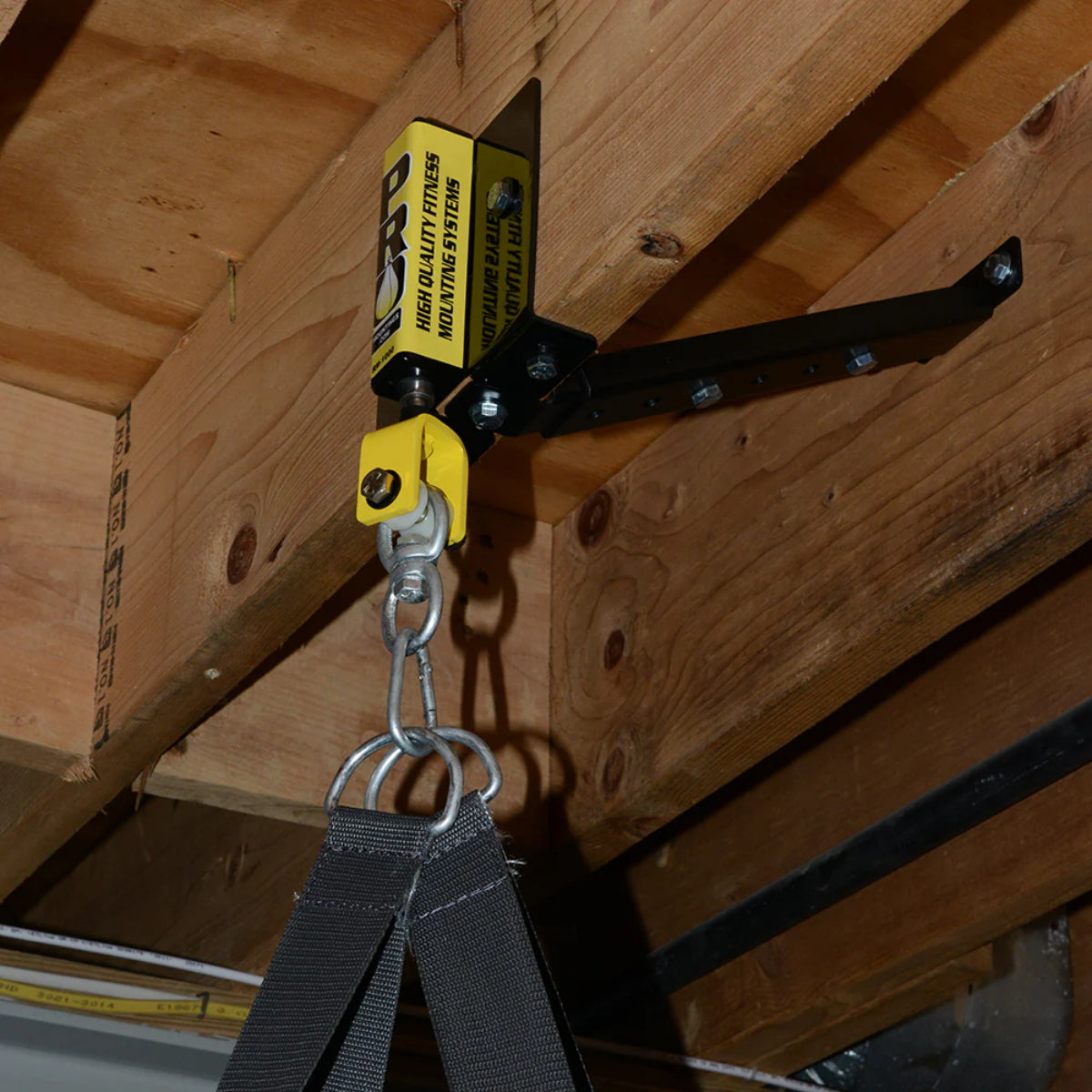 Black/Yellow Pro Montings Rafter Mount Brace von Made4 -Fighters ...