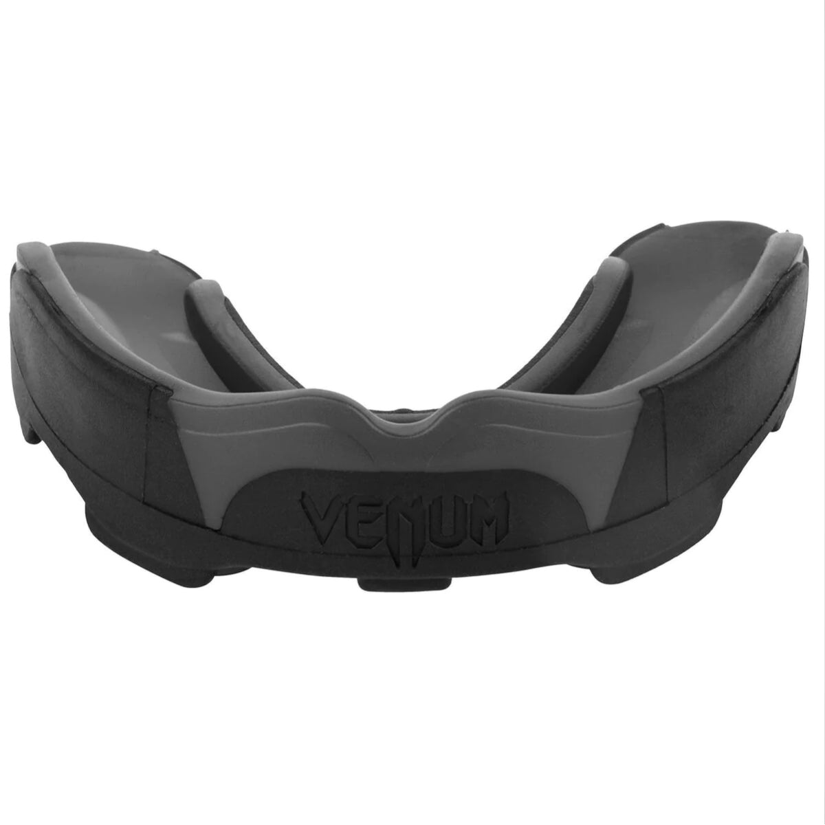Venum Predator Mouth Guard Black/Black