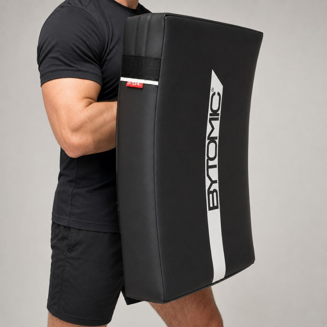 Bytomic Red Label Curved Kick Shield Black