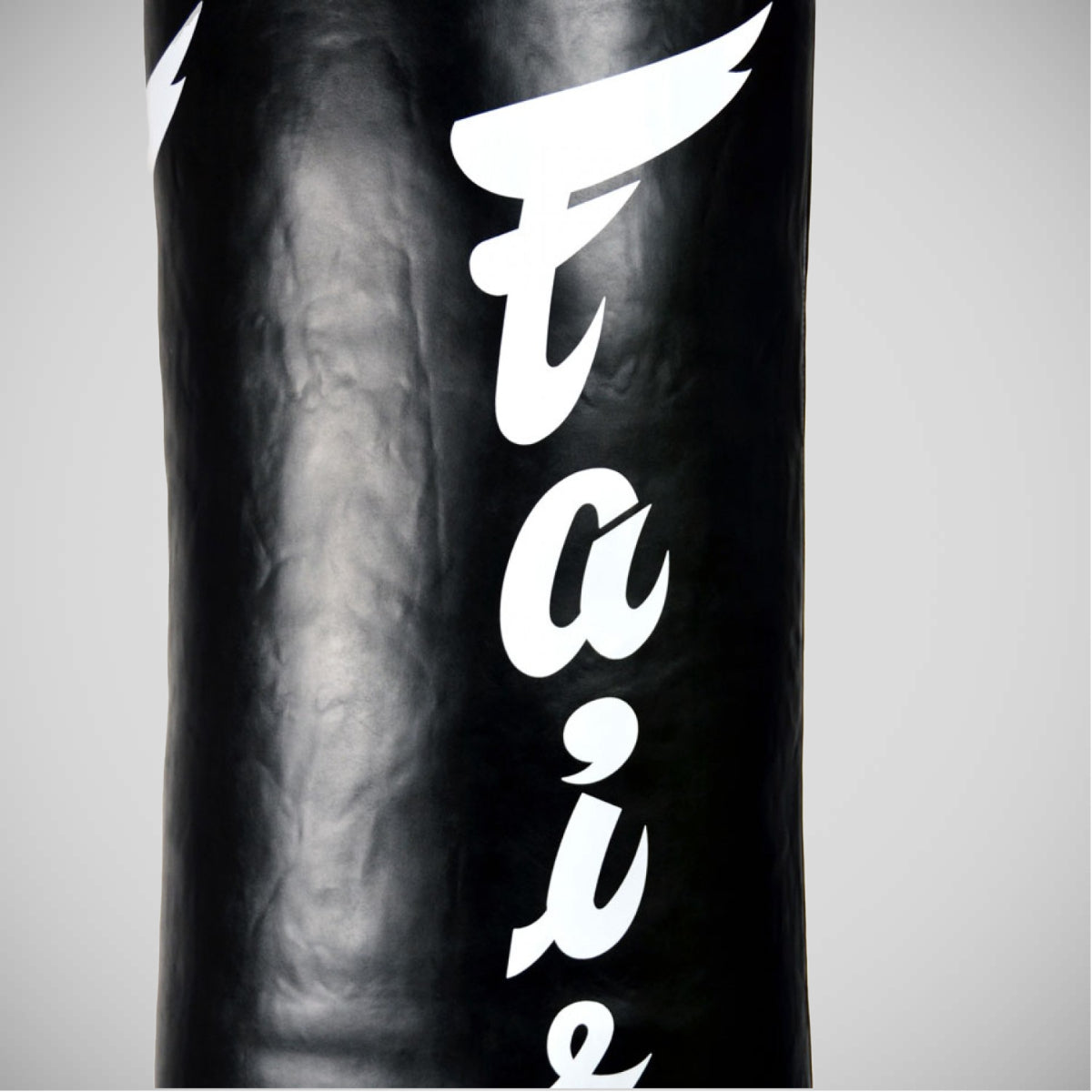 Fairtex HB6 6ft Muay Thai Banana Bag (غير مملوءة) باللون الأسود