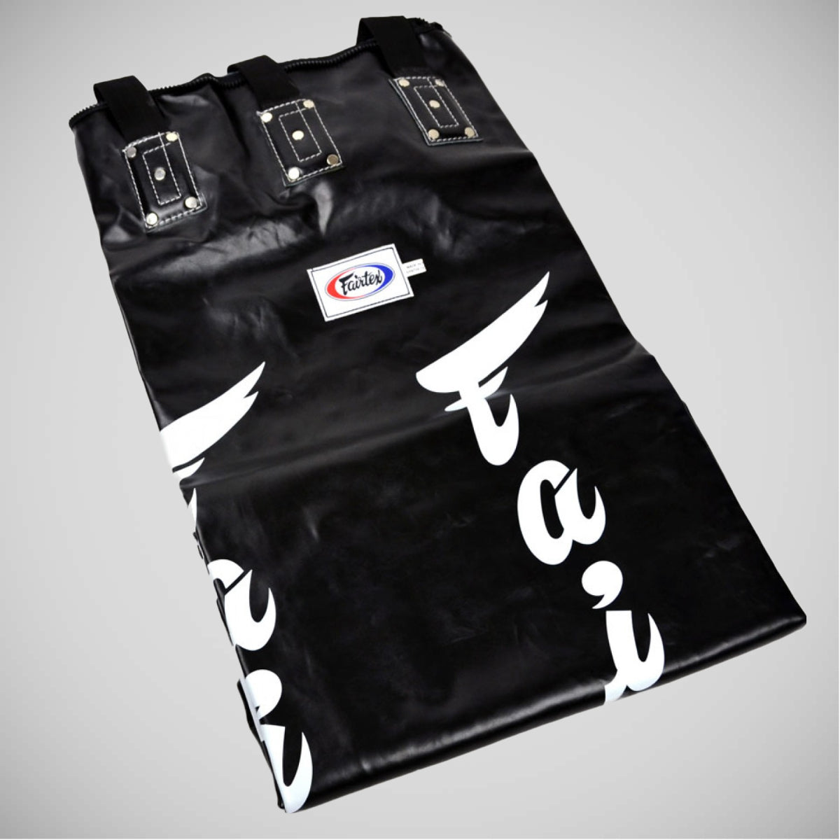 Fairtex HB6 6ft Muay Thai Banana Bag (غير مملوءة) باللون الأسود