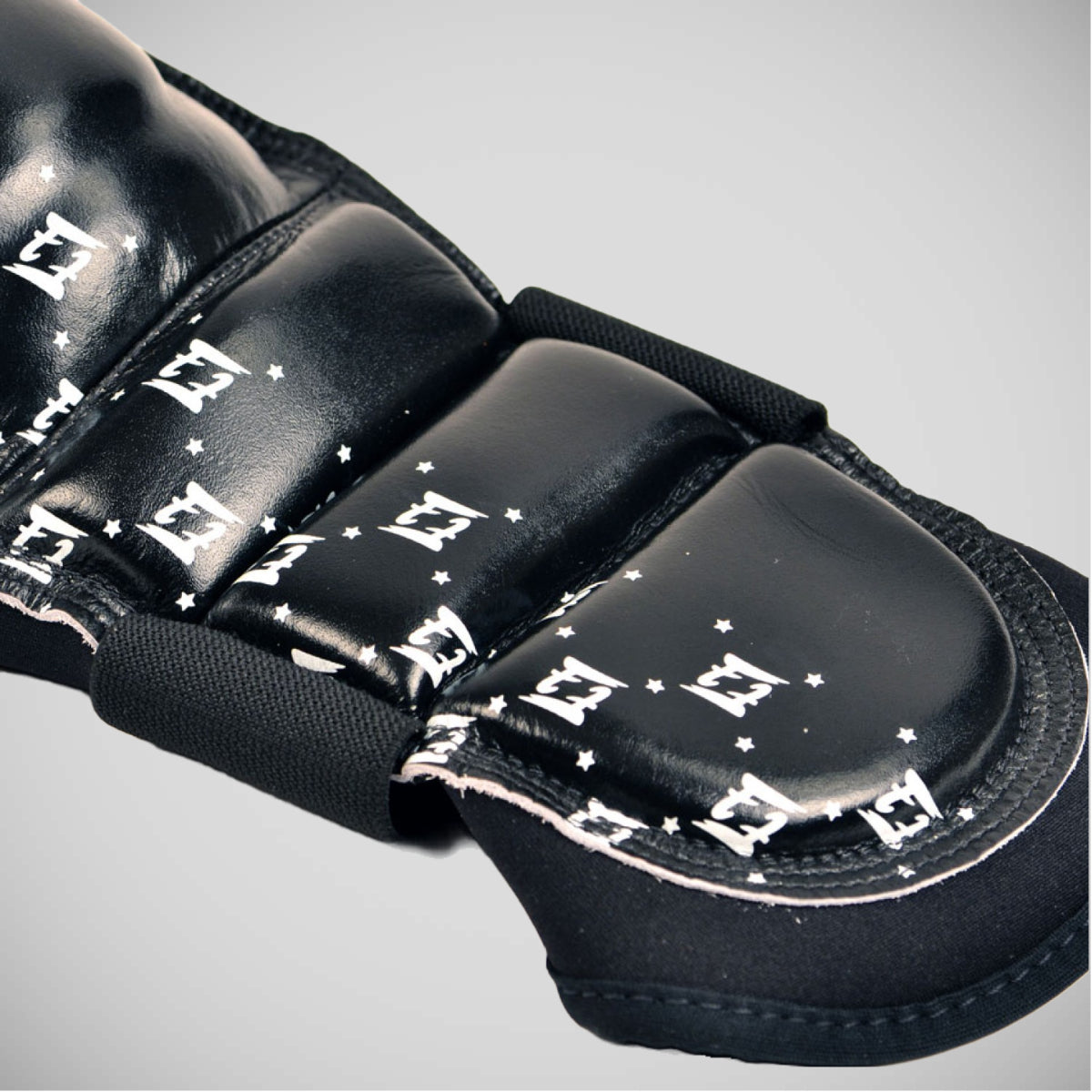 Fairtex SP6 Shin Siyahları Siyah