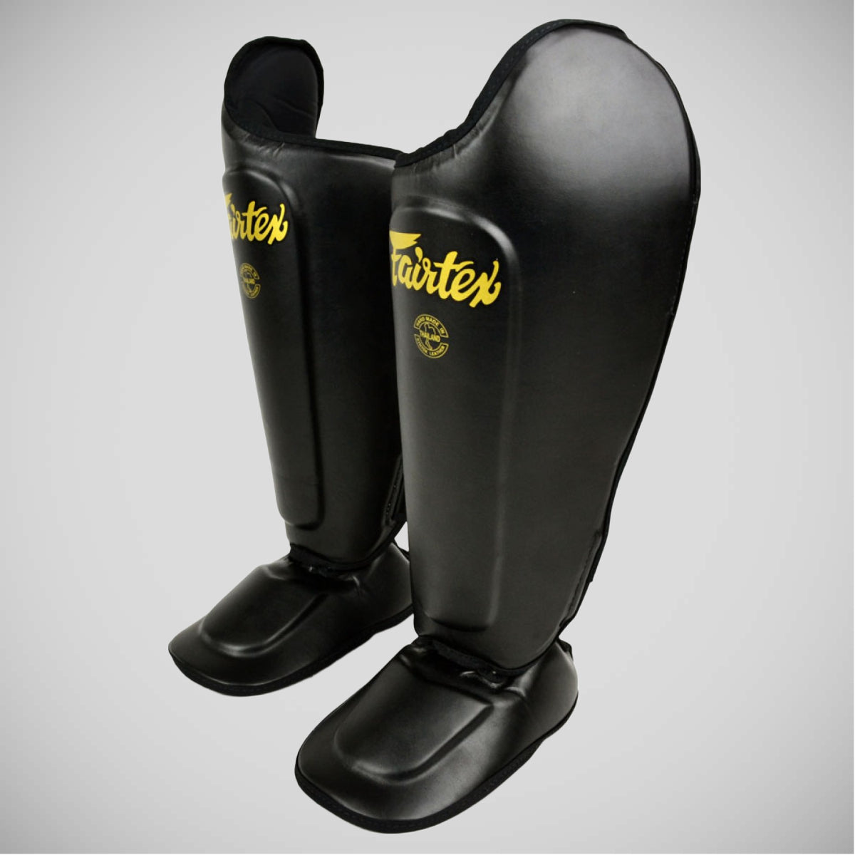 Fairtex sp8 ultimate shin dynor svart