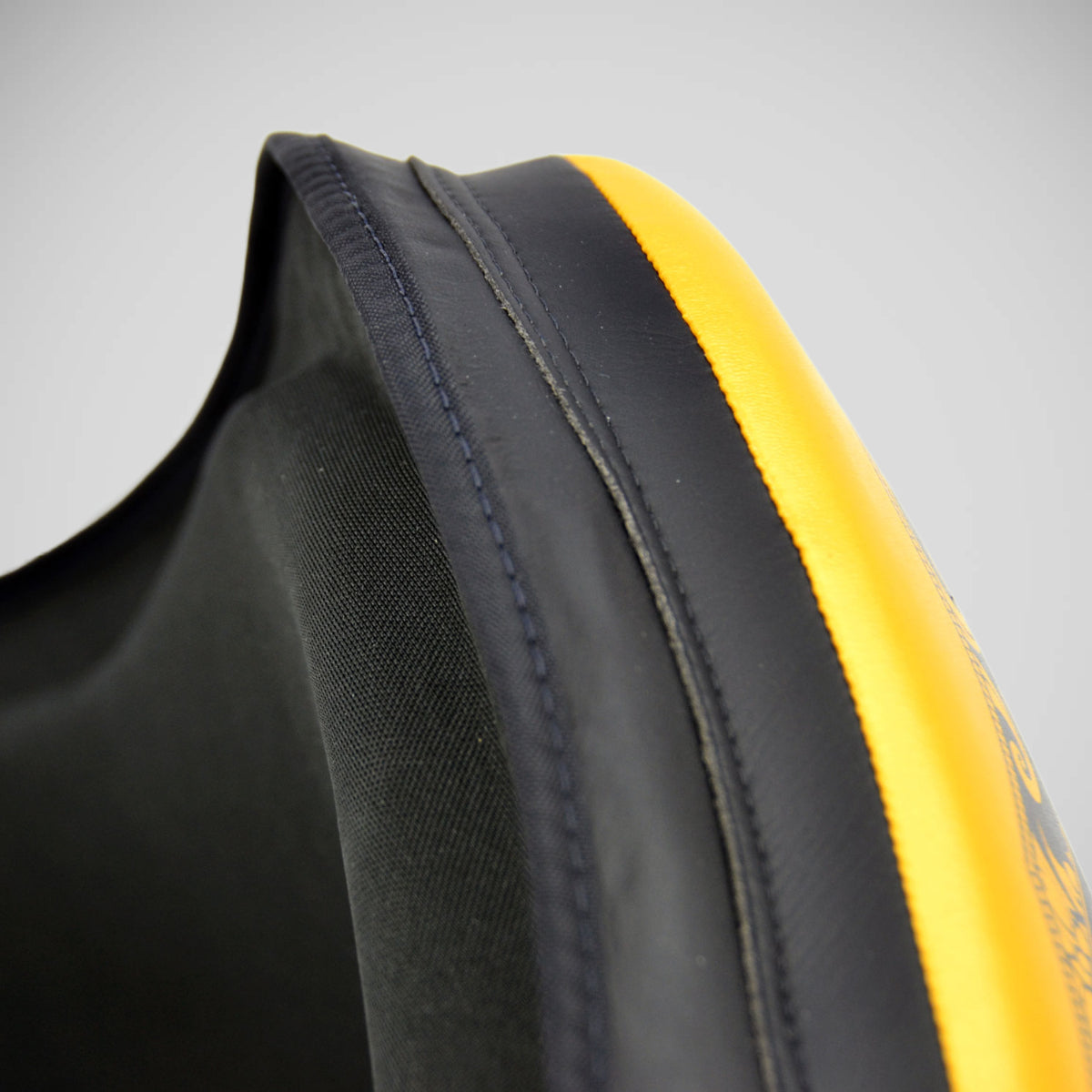 Fairtex BPV3 Microfiber Belly Pad Black/Gold