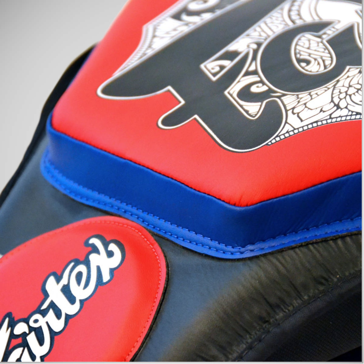 Fairtex BPV3 Microfiber Belly Pad Black/Red
