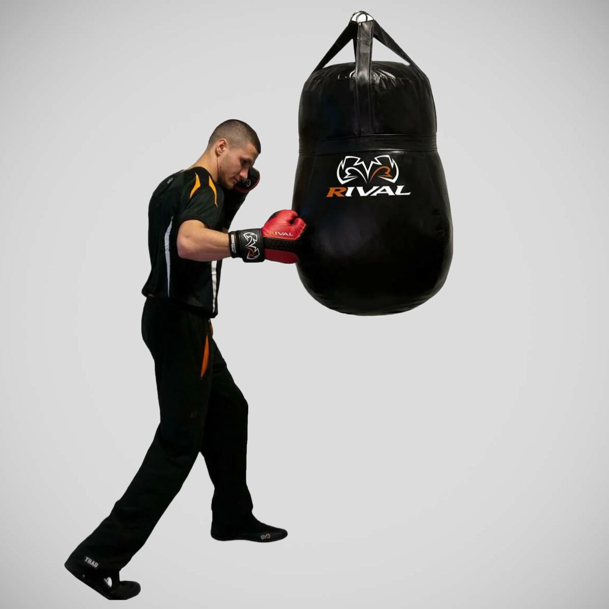 حقيبة ثقيلة من ريفال برو يونيفرسال كبيرة بوزن 130 رطل، سوداء