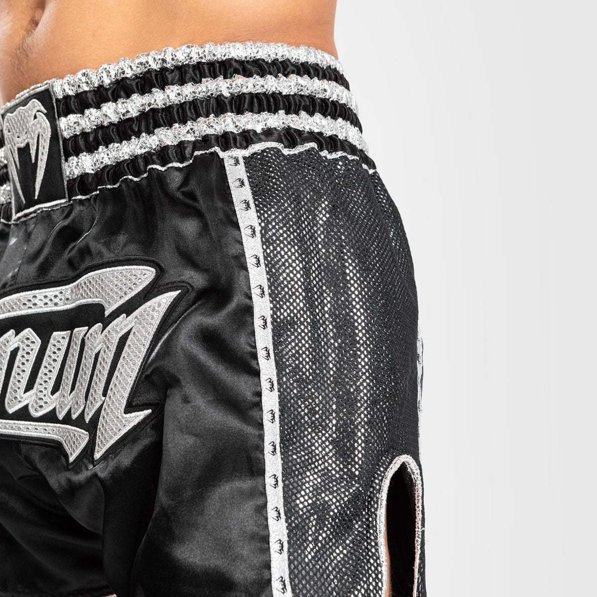 Venum Absolute 2,0 Muay Thai Shorts Black/Silver