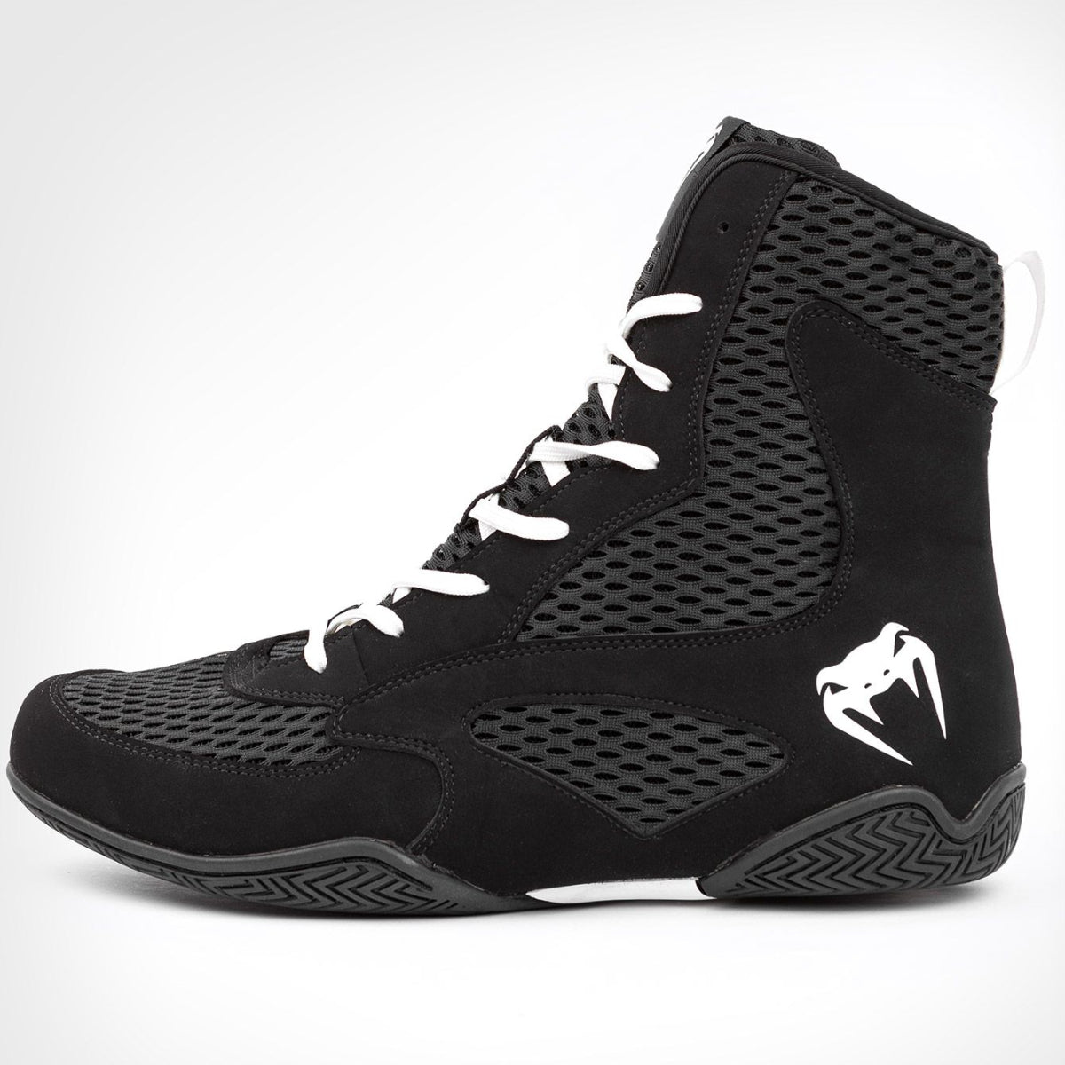 Black/White Venum Contender Boxing Shoes   