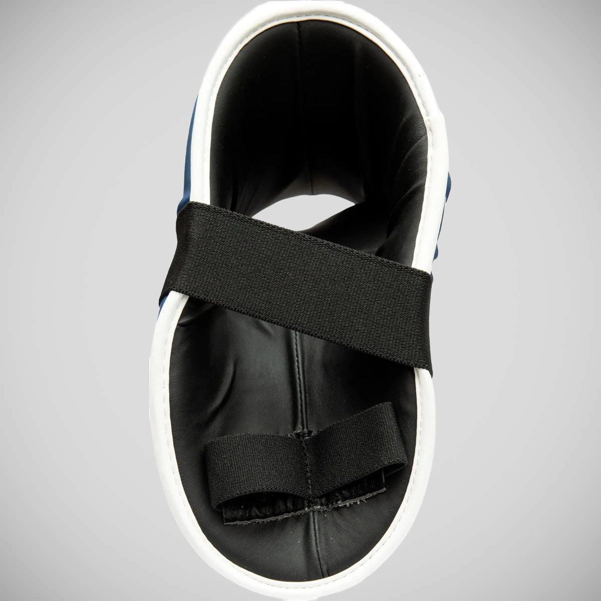 Top Ten Kindergeneration ITF tritt blau