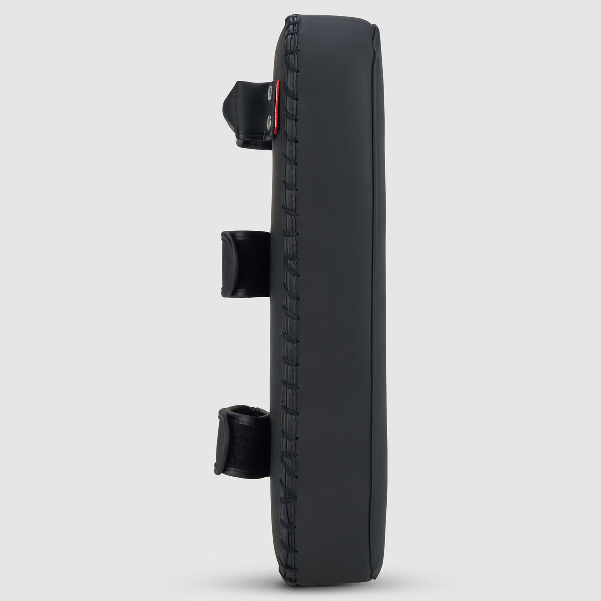 Bytomic röd etikett platt thailändska kuddar svart/svart