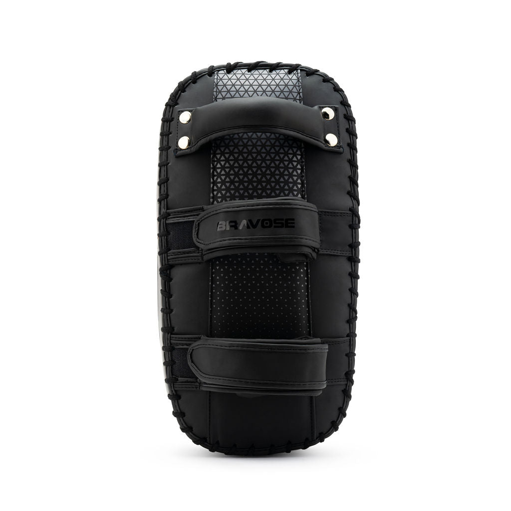 Bravose Strike Pads Black