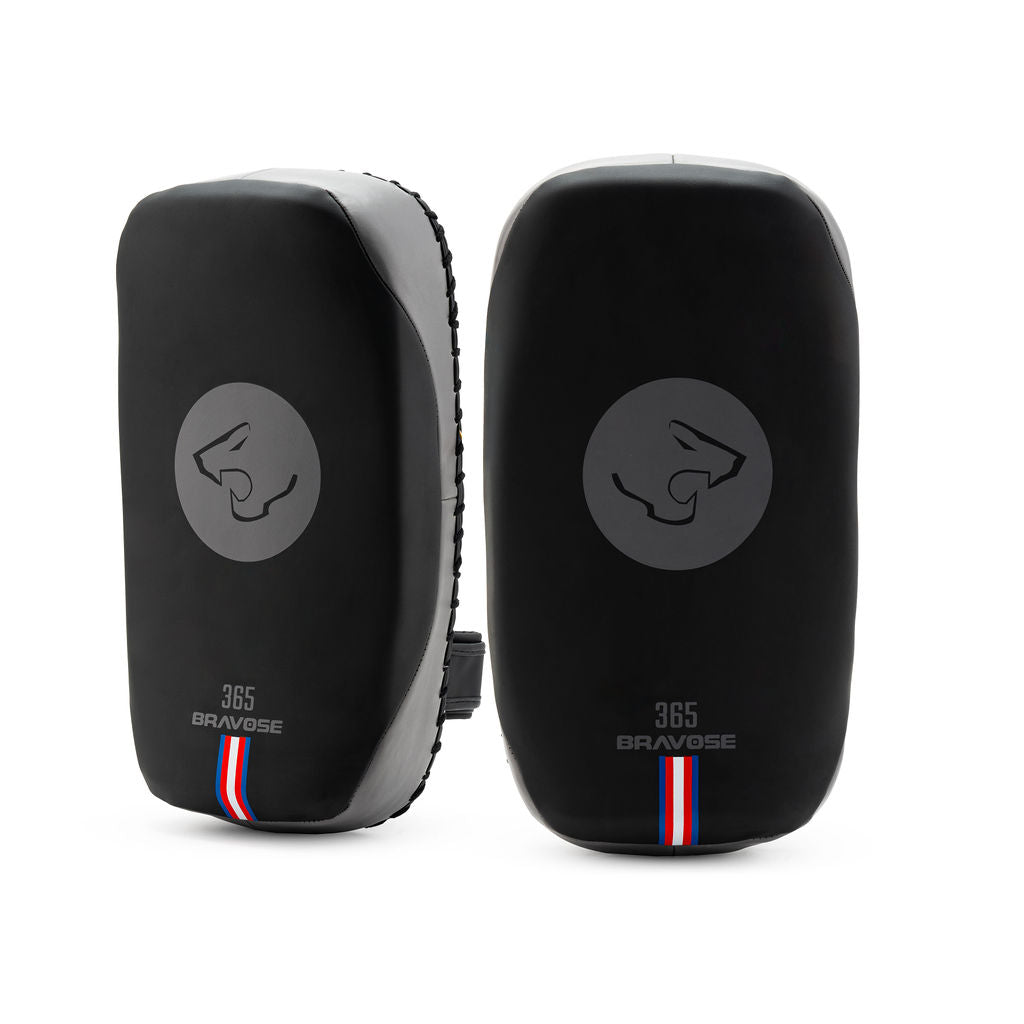 Bravose Strike Pads Black