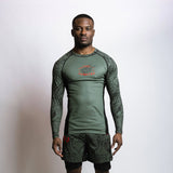 Fumetsu Dragon Slayer à manches longues Rash Guard Khaki / Orange