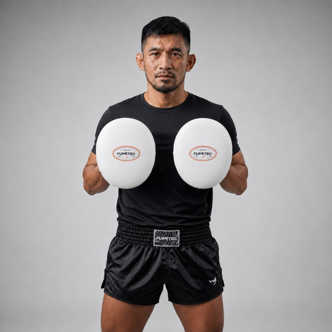FMT1 Air Thai Focus Pads White Lifestyle 1