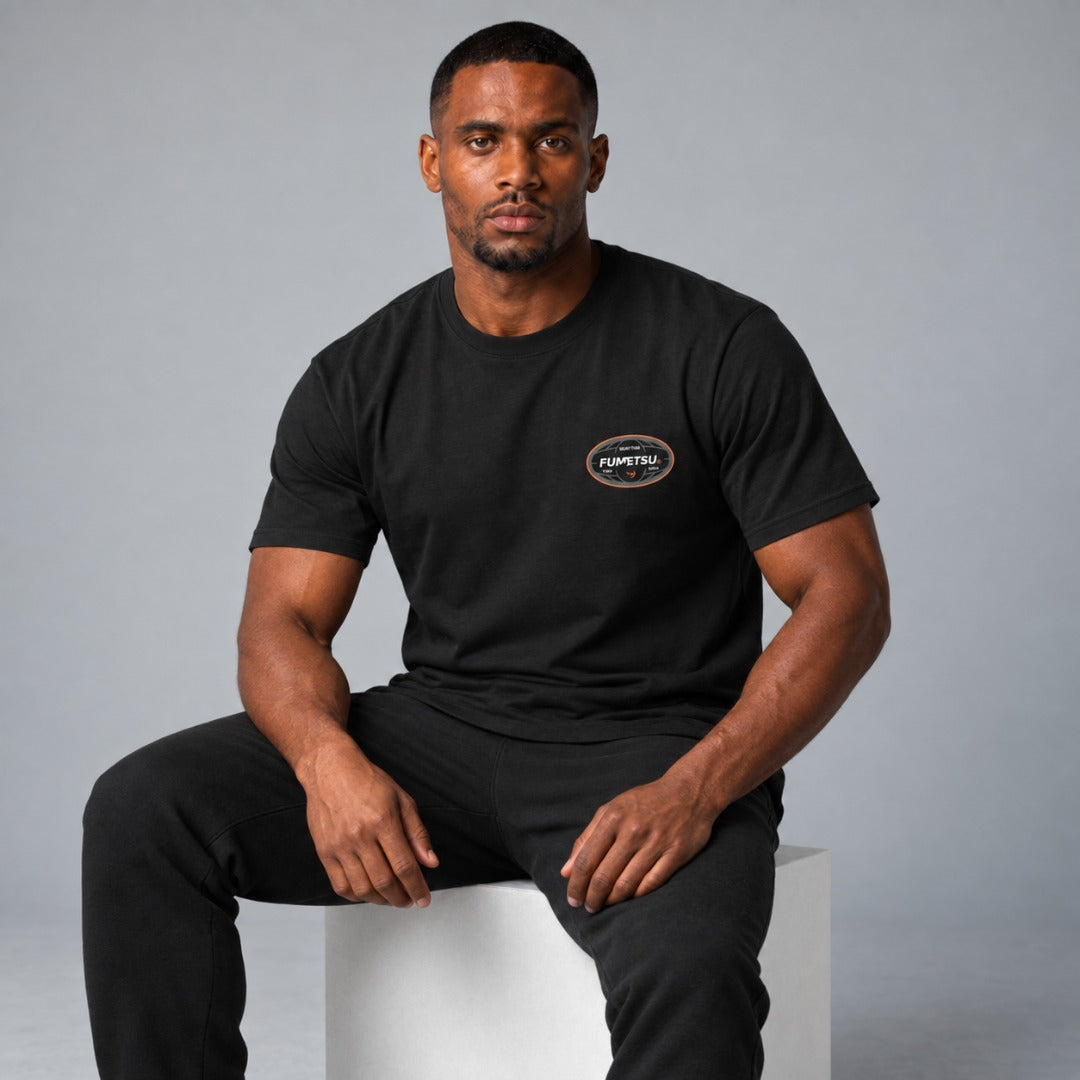 Fumetsu FMT1 T-Shirt Black Seated