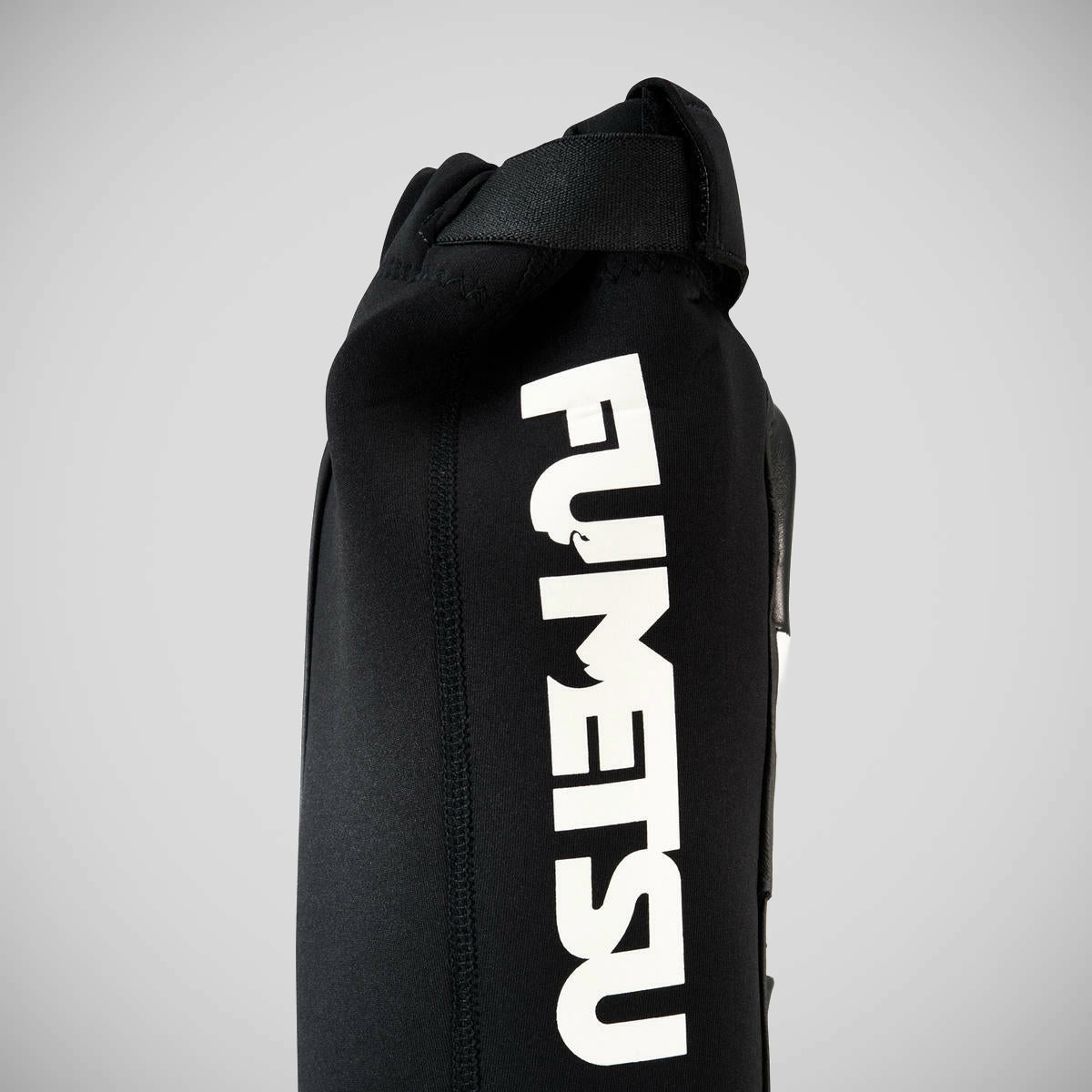 Fumetsu Ghost MMA Shin Guards Black/White