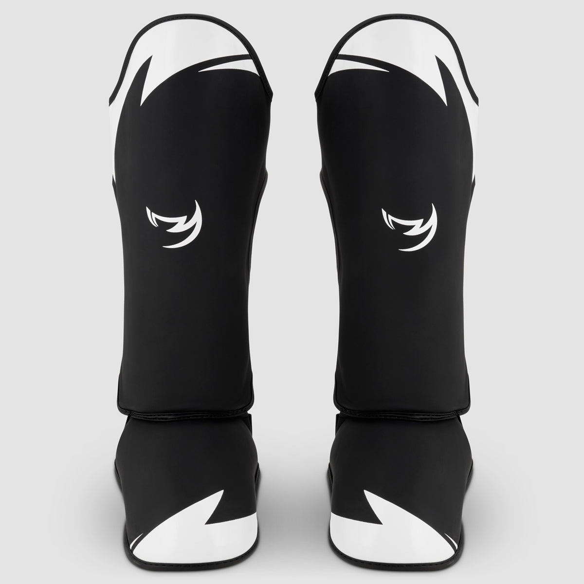 Fumetsu Ghost S3 Thai Shin Guards Black/White