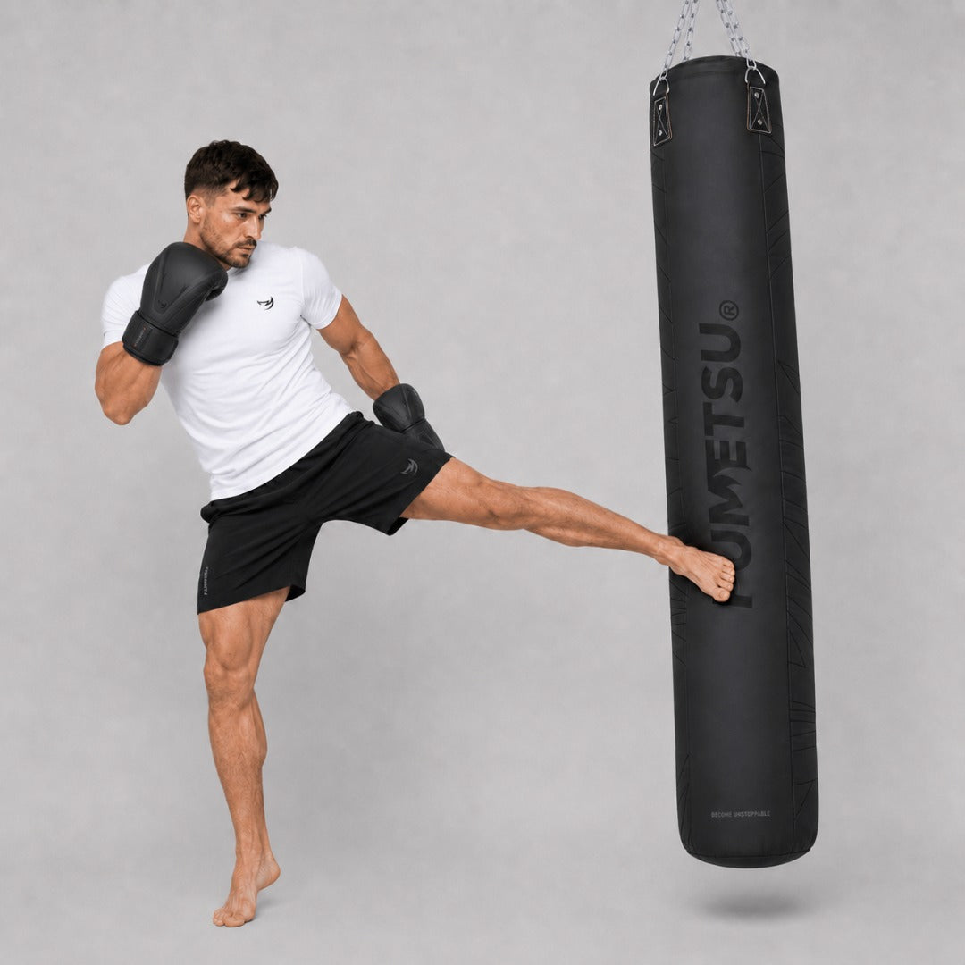 Fumetsu Icon 6ft Punch Bag Black/Black Lifestyle 2