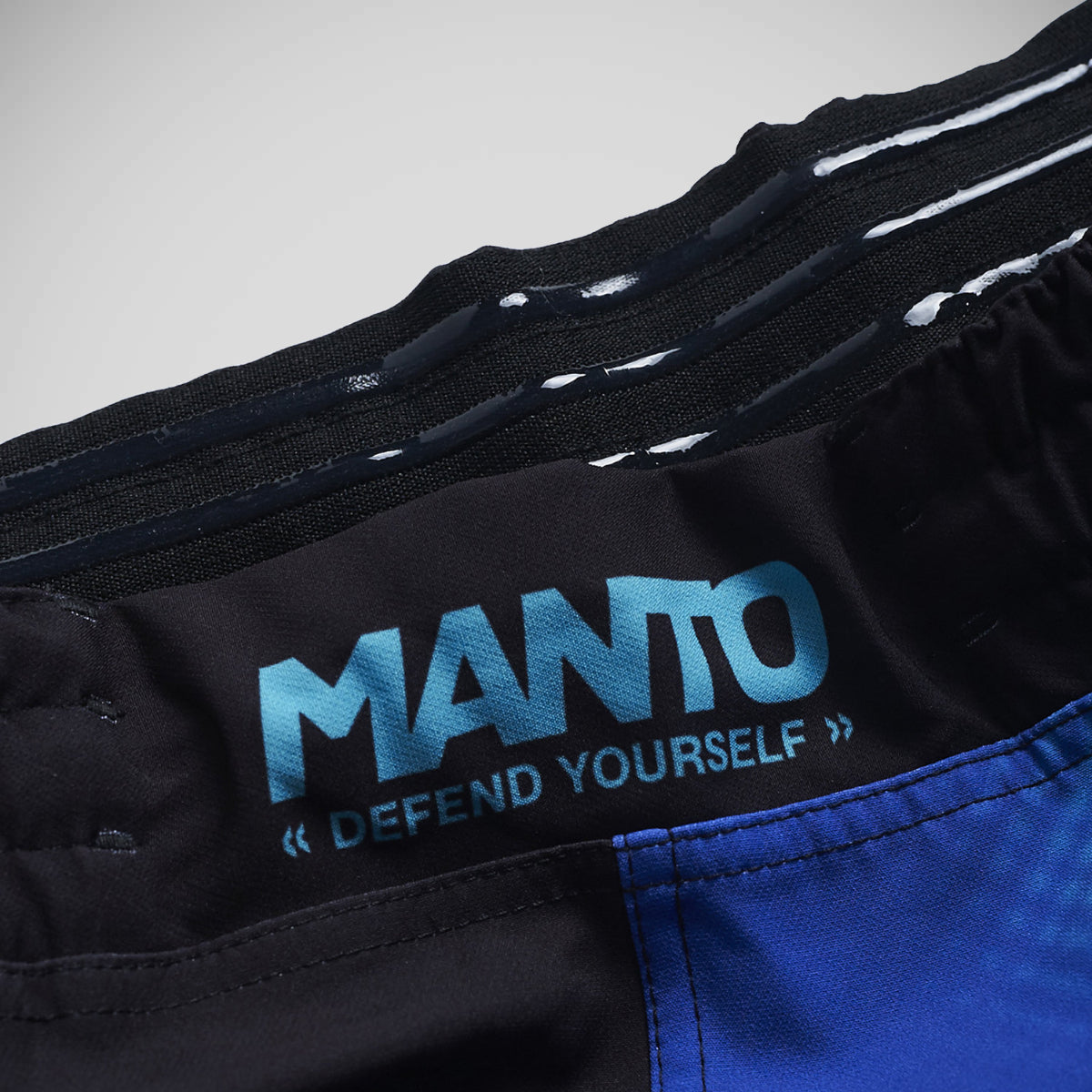 Manto Atomic Fight Shorts Blue