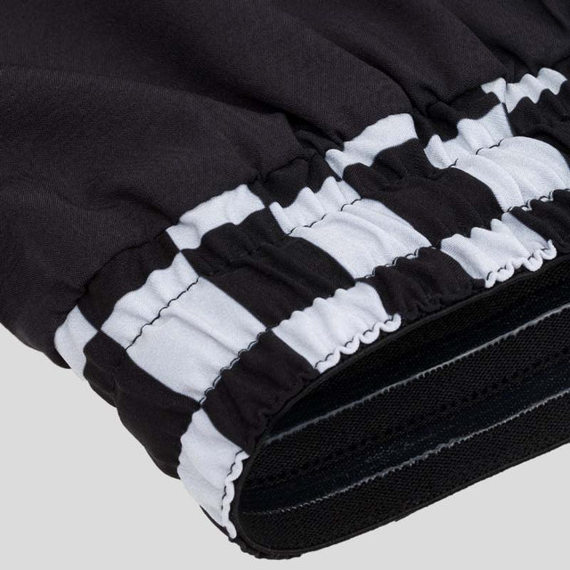 Manto Cross Fight Shorts Black