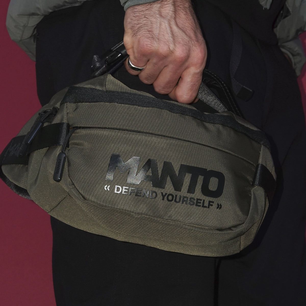 Manto Defend Waist Bag Khaki