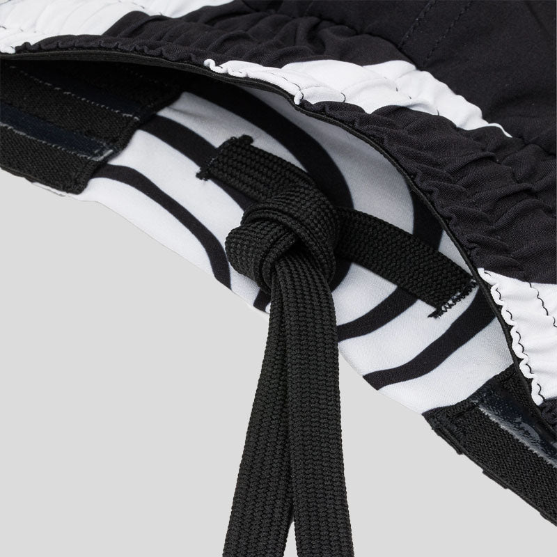 Manto Illusion Fight Shorts Black