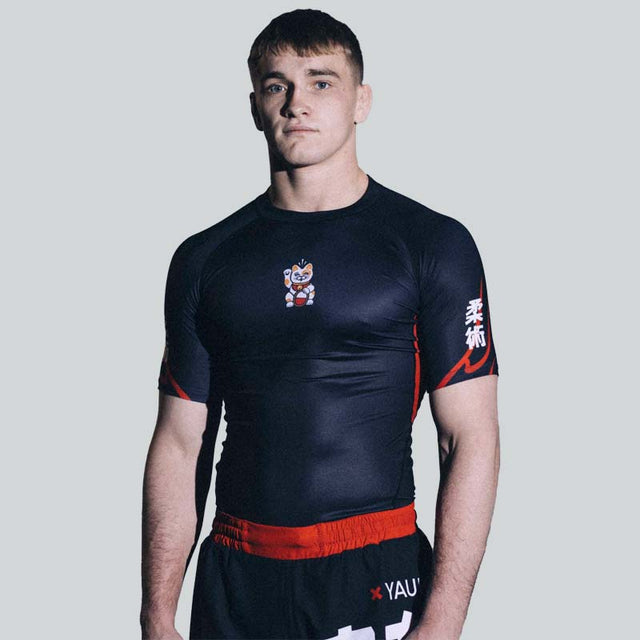 Manto Lucky Cat Rash Guard Black