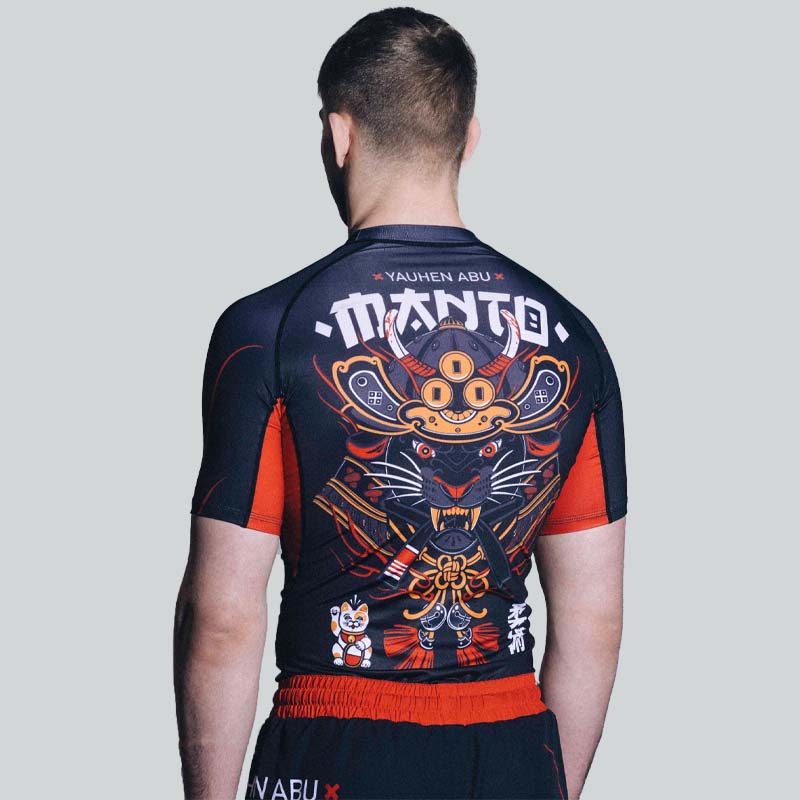 Cat Rash Guard Manto Lucky Cat Rash Guard Black from Made4Fighters