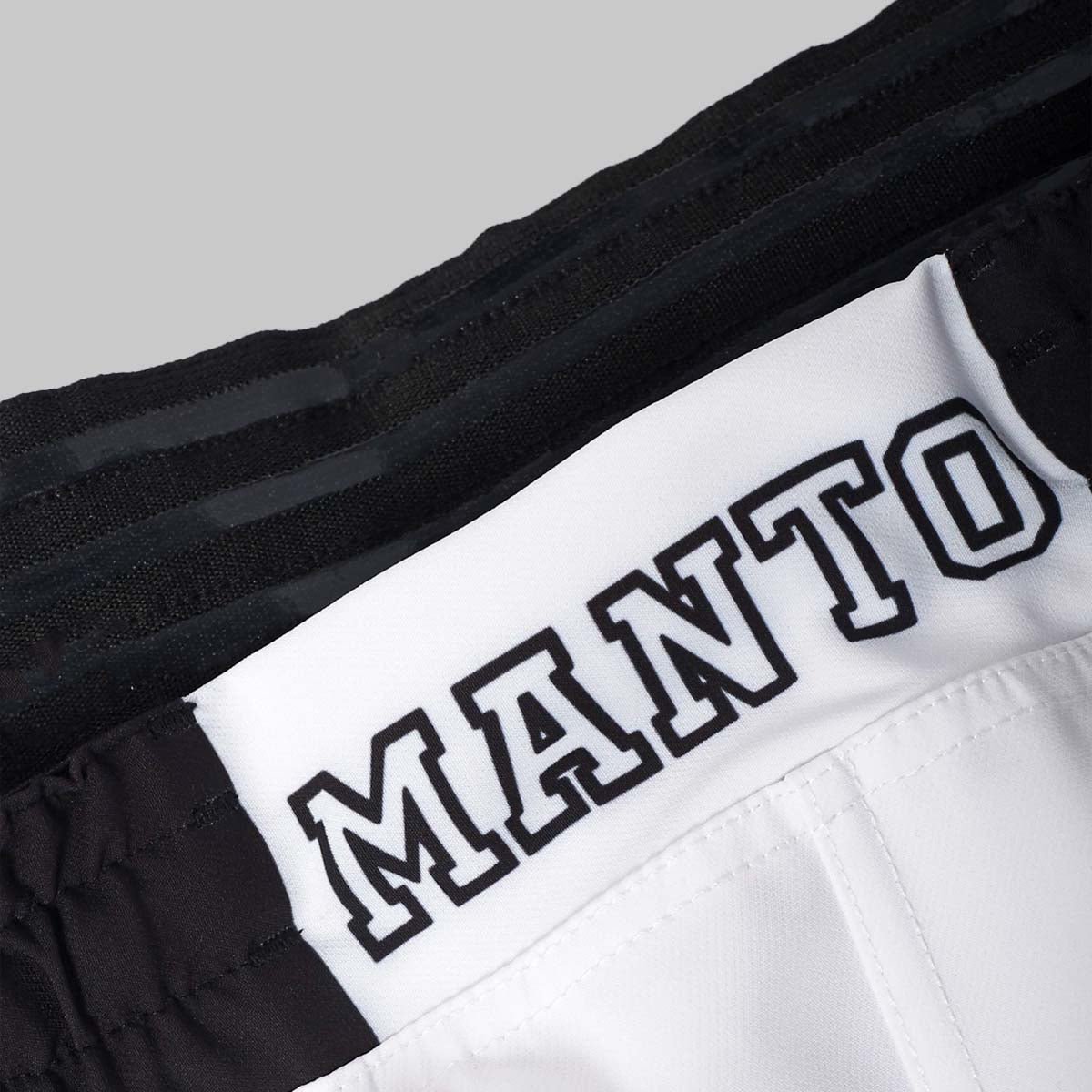 मंटो मिको फाइट शॉर्ट्स व्हाइट