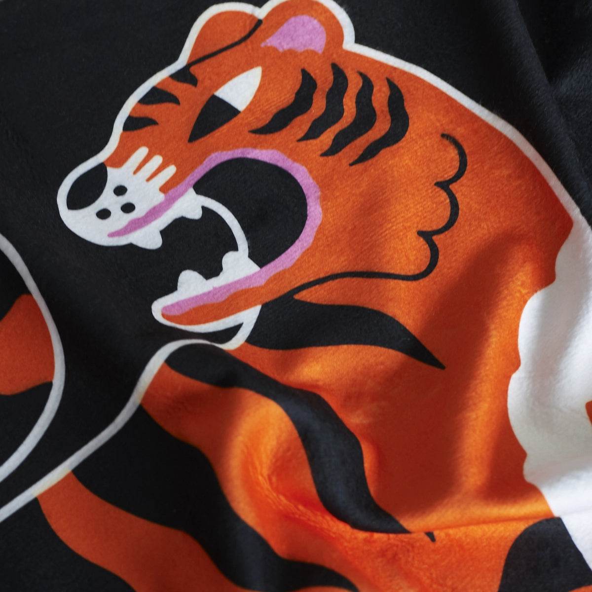 Manto Tiger's Tail Sports Towel