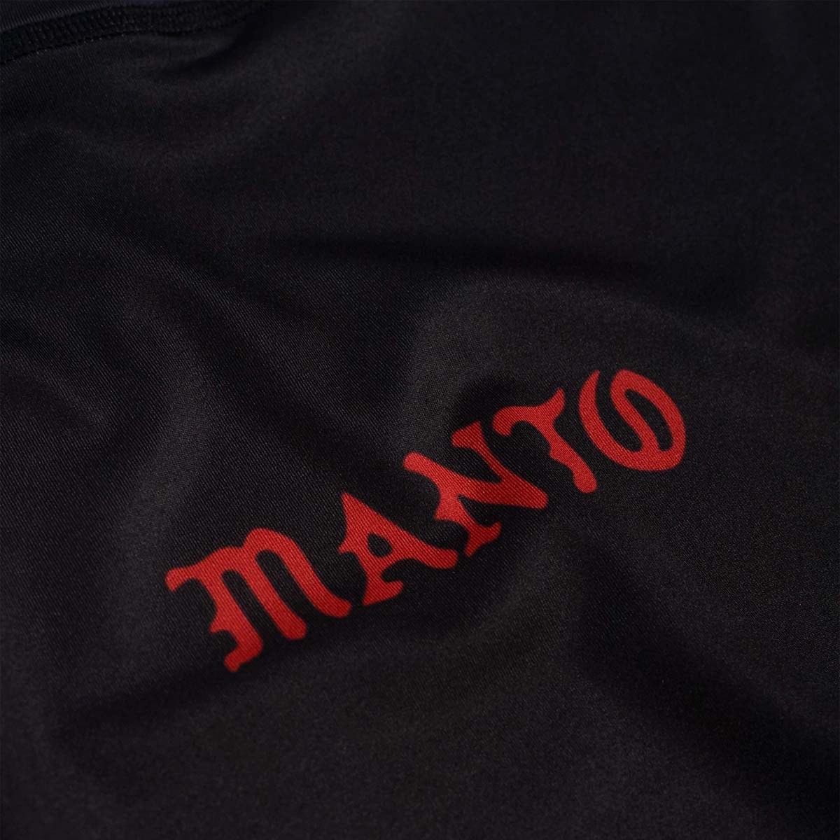 Manto Tuff Luv Rash Guard Black