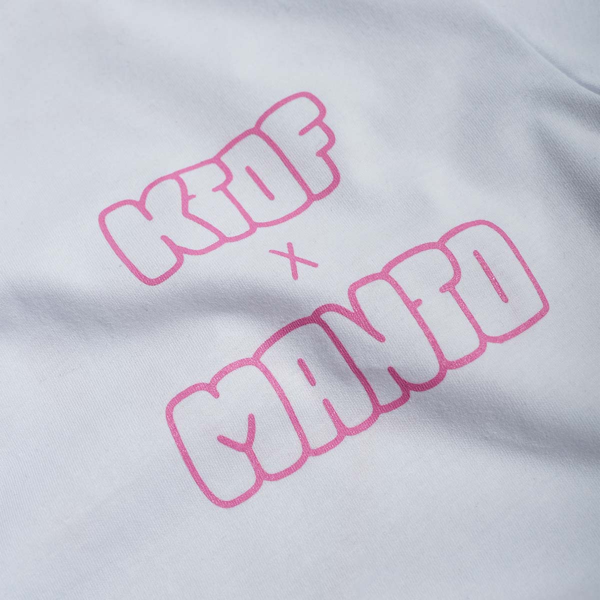 T-shirt de coeur Manto x ktof blanc