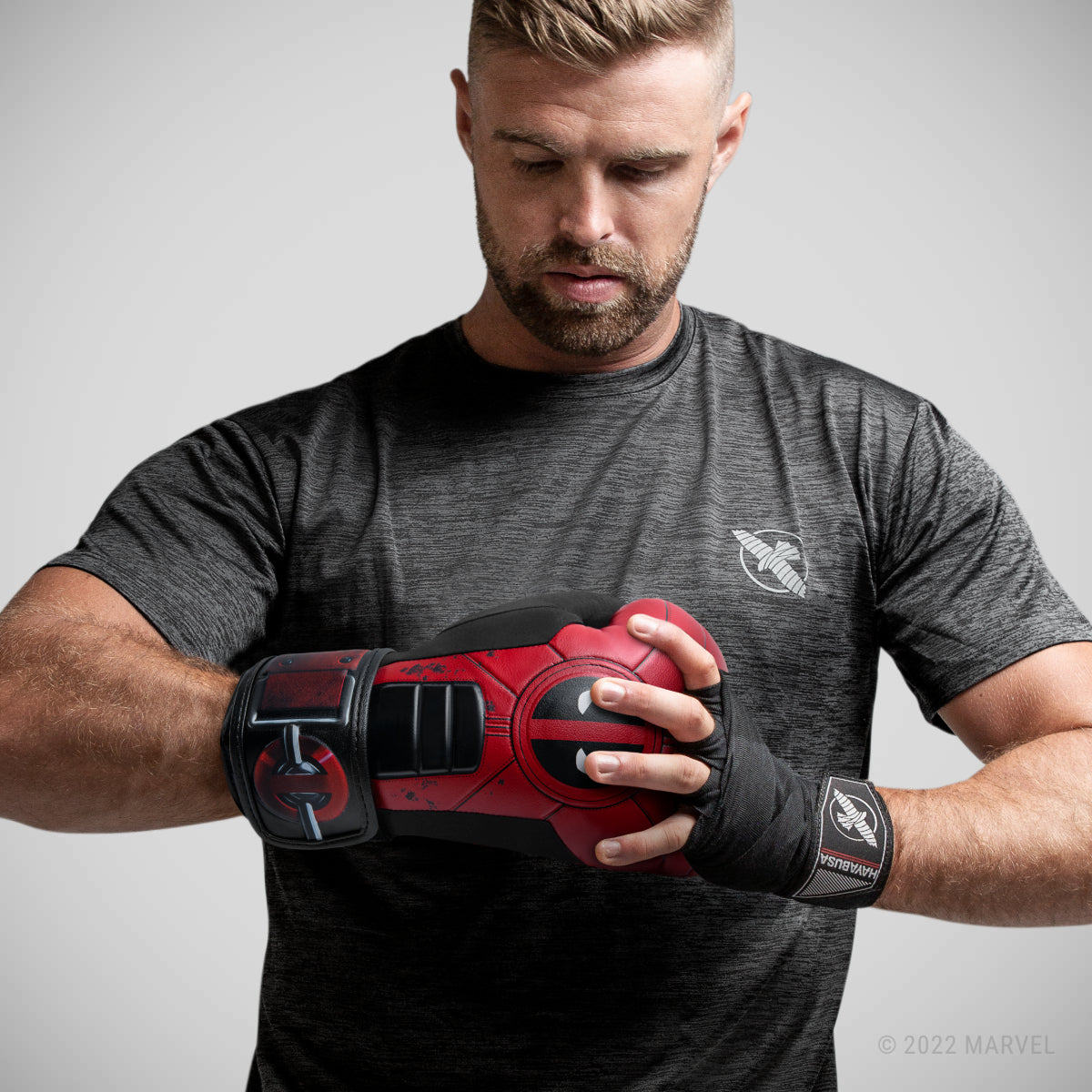 Made4fightersのMarvelのDeadpoolボクシンググローブレッド/ブラック