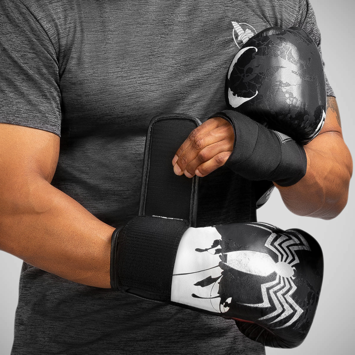 Marvel's Venom Boxing Gloves Black/White