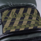 8 arme nelimitate 2.0 mănuși de box măslin/negru