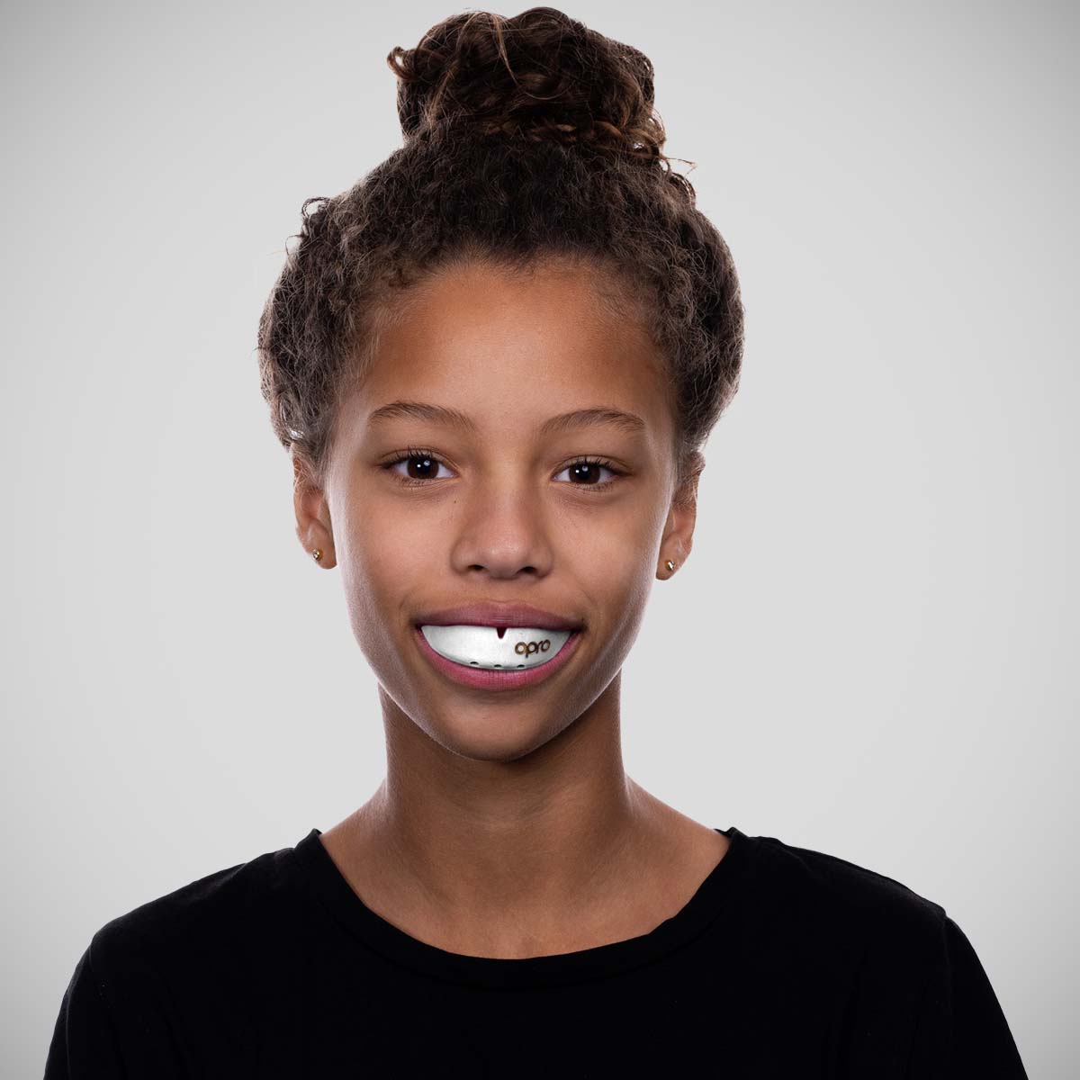 OPRO Gold Accraces Selbstanpassender Mundschutz Weiß/Gold