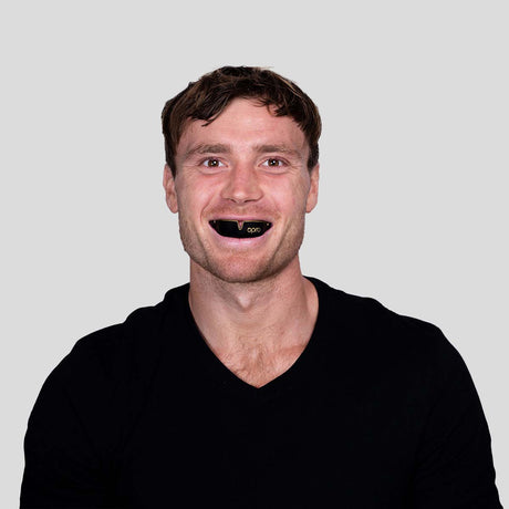 OPRO Gold Selbstgepeiler Mundschutz Schwarz/Gold