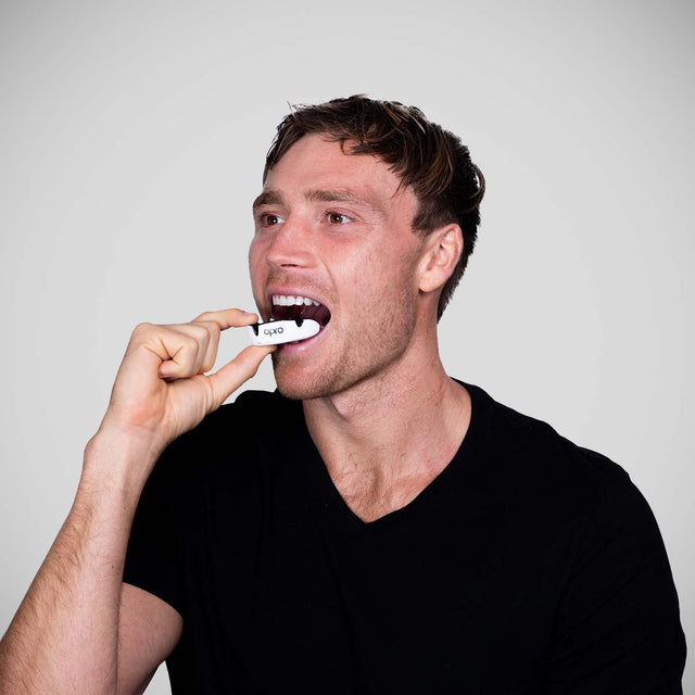 Opro Silver Gen 4 Mouth Guard White/Black