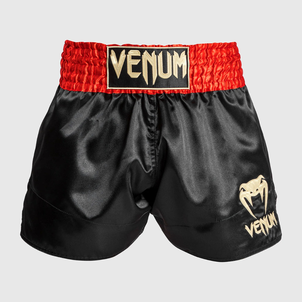 Venum Clásicos pantalones cortos muay tailandés rojos/negros/dorado