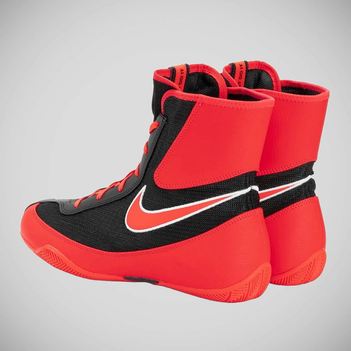 Red/Black Nike Machomai 2 Boxing Boots   