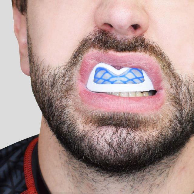 SafeJawz Nitro Mouth Guard White/Blue
