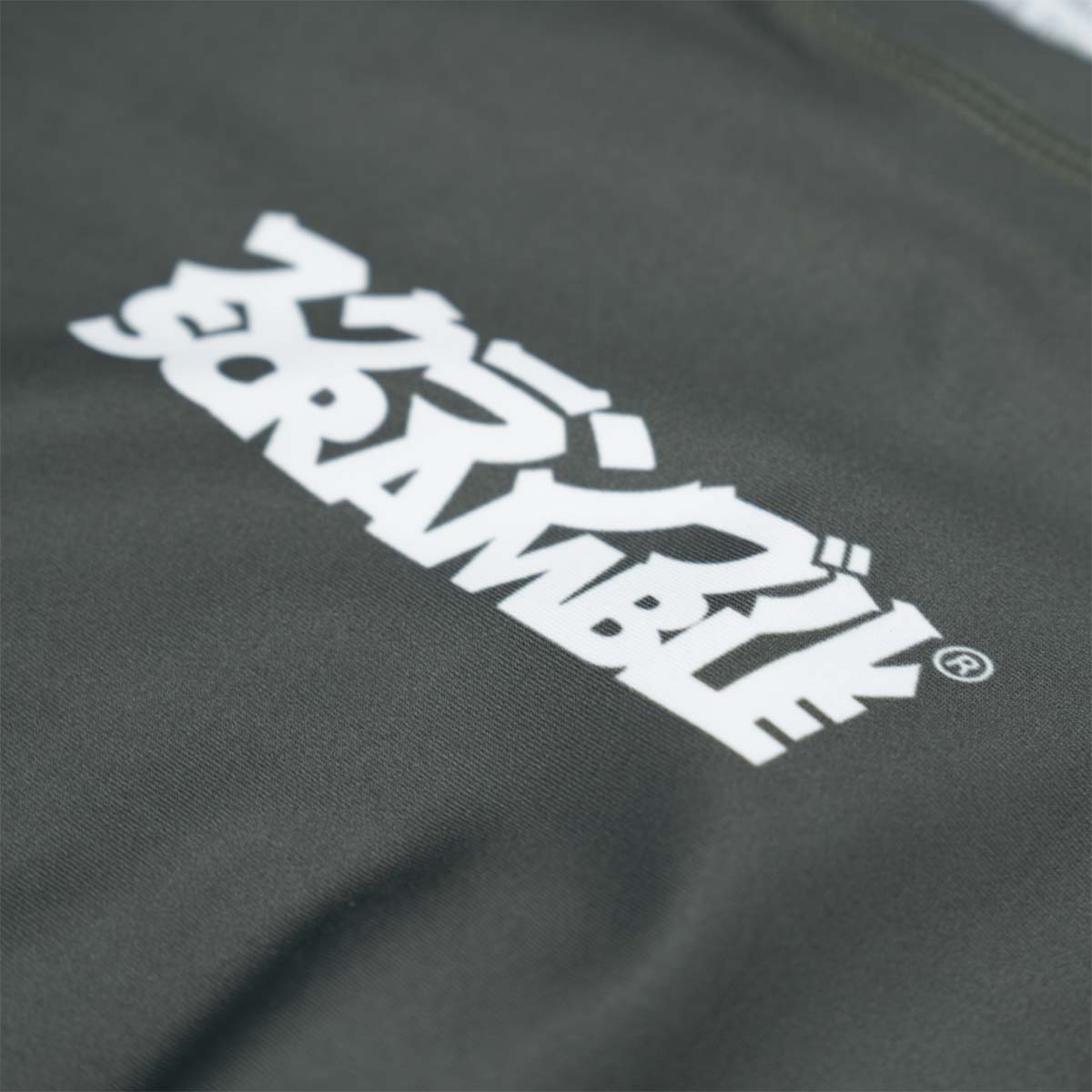 Scramble Baka döküntü koruyucusu yeşil