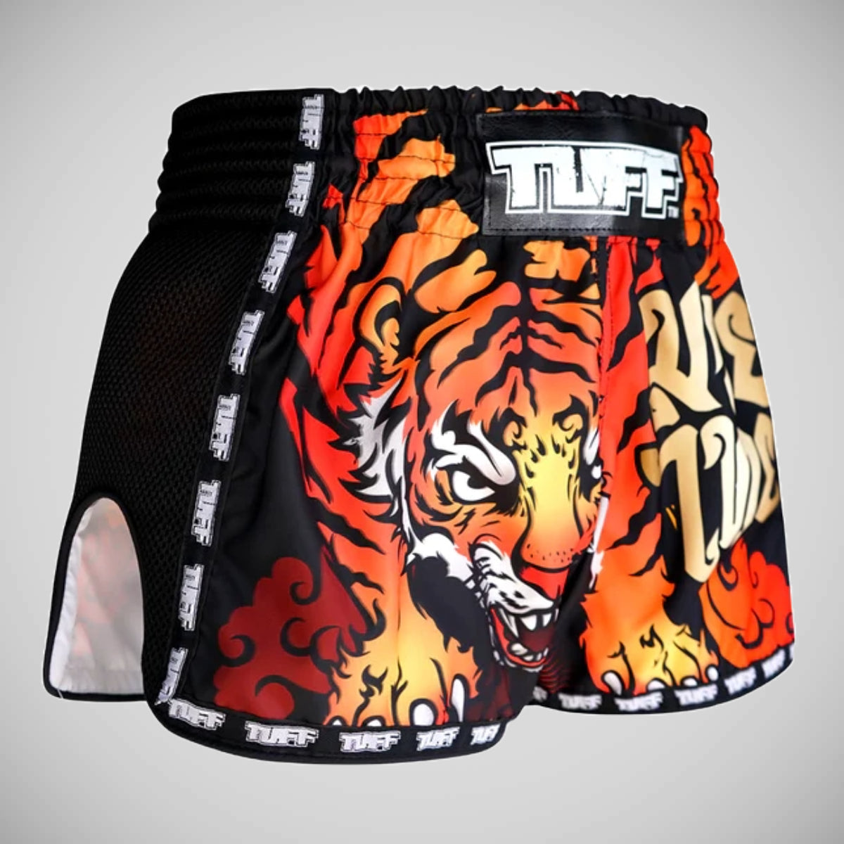 Tuff Sport Mrs303レトロスタイルBlack CruelTiger Muay Thai Shorts