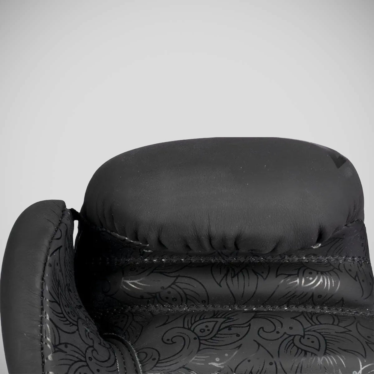 Top Ten Nong Han Boxing Gloves Black/Gold