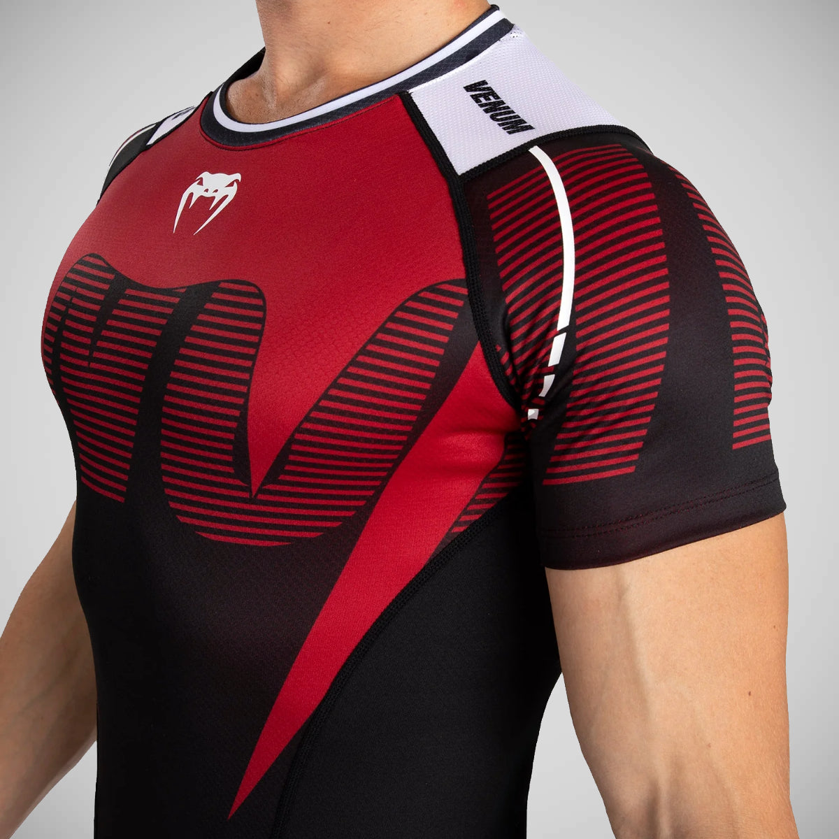 Venum Adrenaline Short Sleeve Rash Guard Black/Red