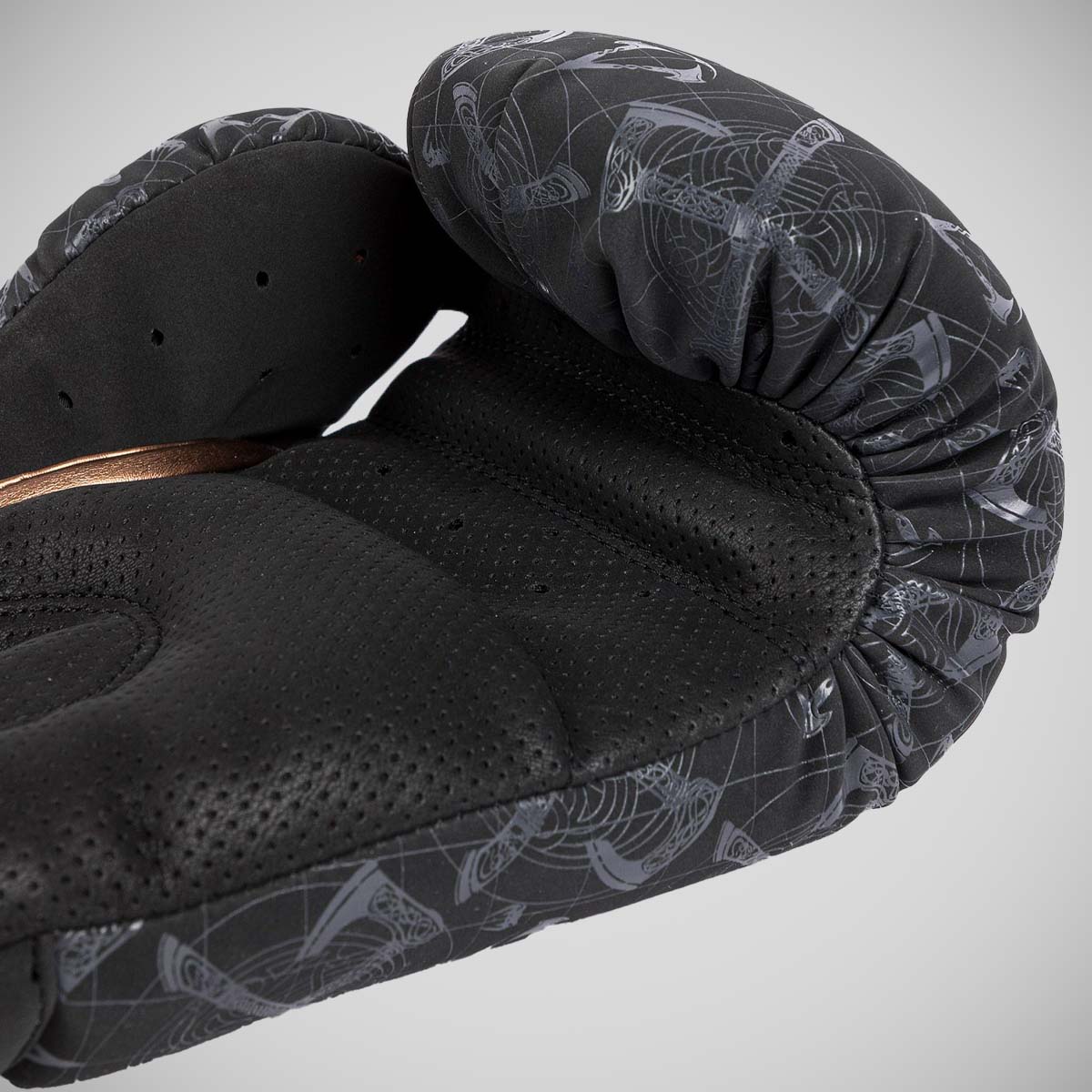 Τα γάντια πυγμαχίας Assassin's Assassin