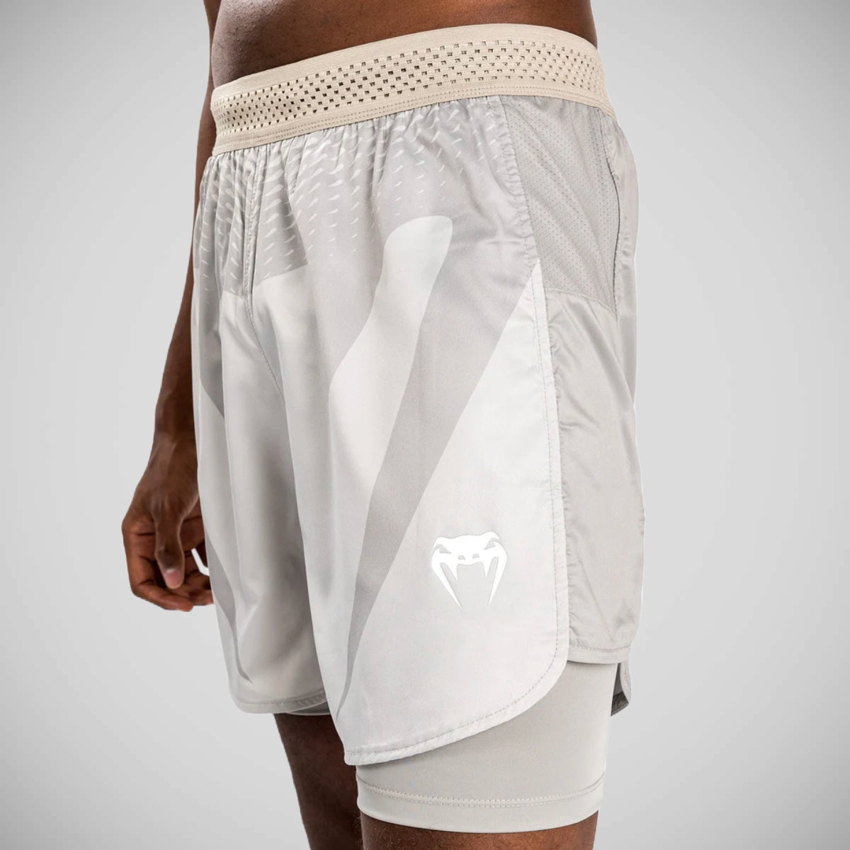 Venum Attaquez les shorts de combat