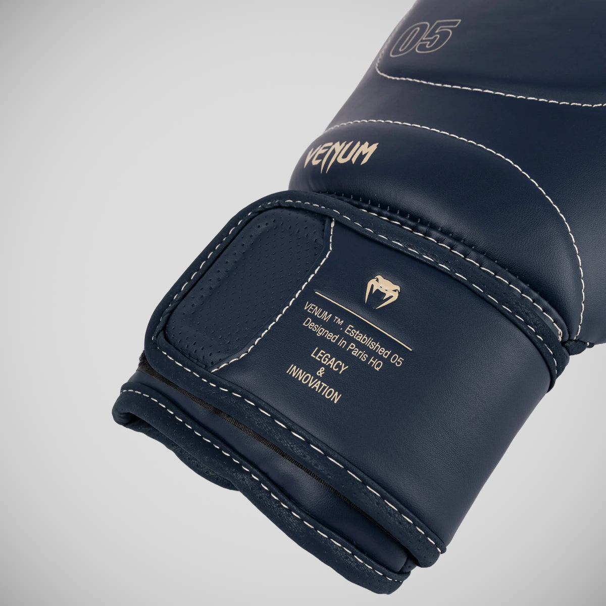 Venum Impact Evo бокс -перчатки ледяные синие