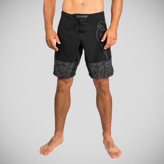 Venum Light 4.0 Reflective Fight Shorts Black/Black